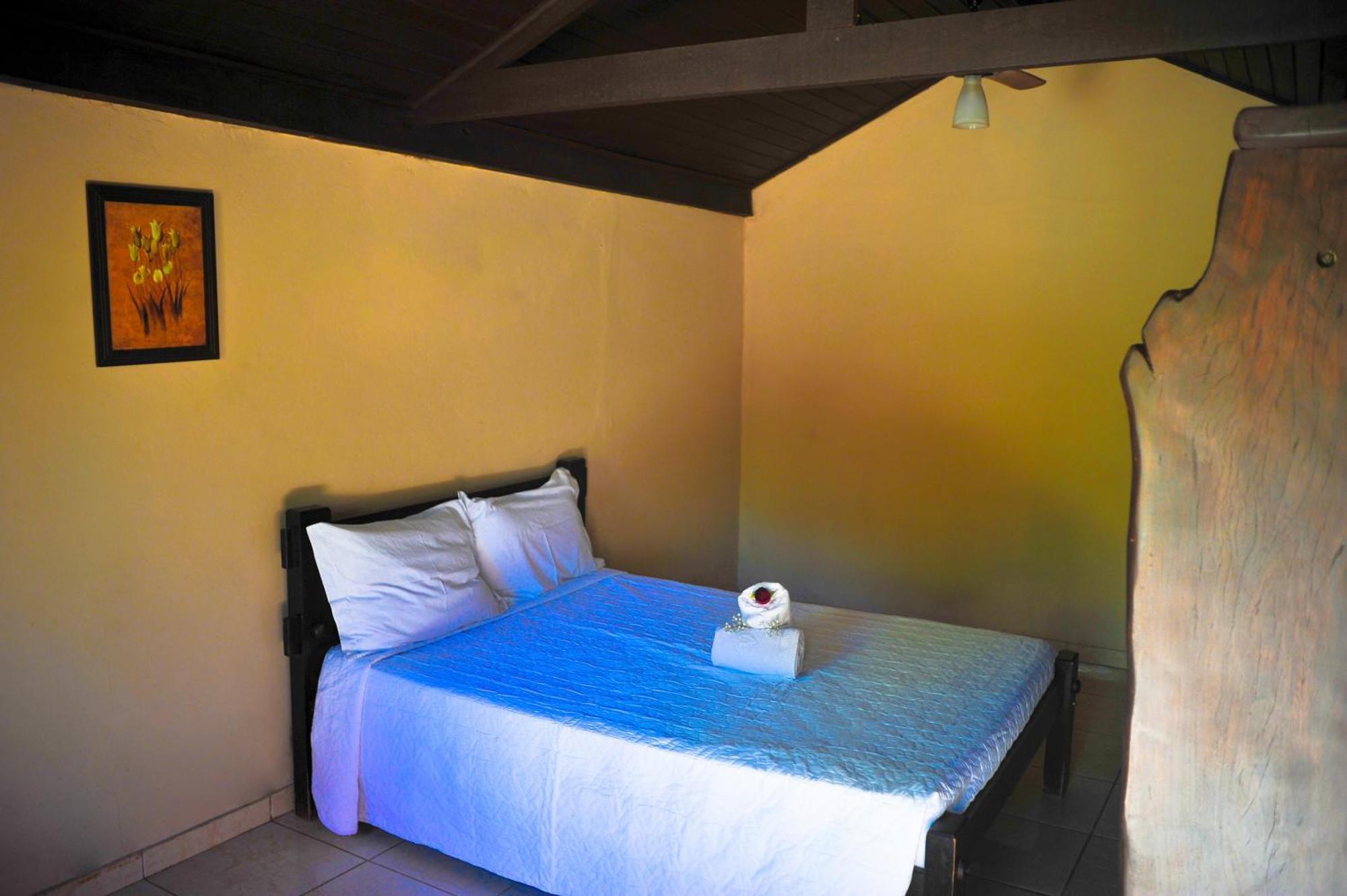 Pousada Villa Das Pedras Pirenópolis Oda fotoğraf